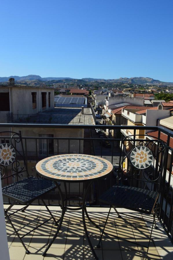 Emerella Guest House Siderno Beach 외부 사진